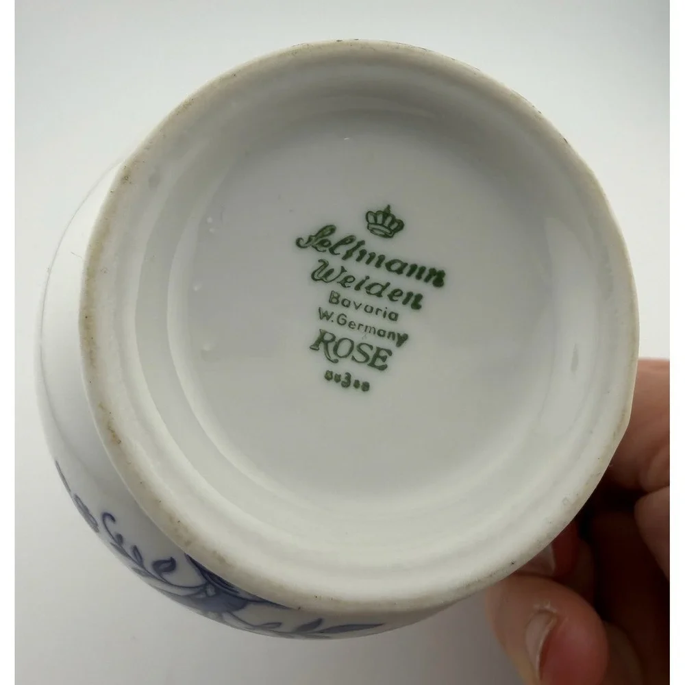 Jellmann Weiden Bavaria W‎ Germany Rose Pattern Creamer Pitcher Blue White